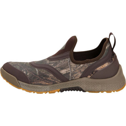 Country slip outlet on shoes