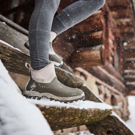 Womens muck on sale boots arctic