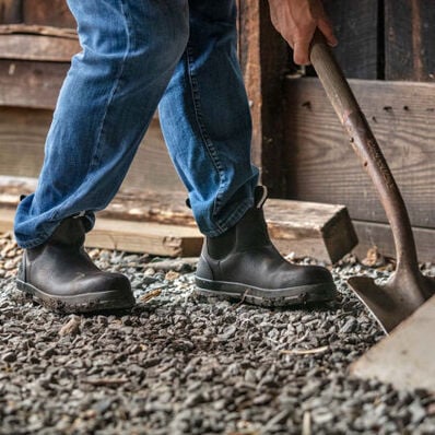 Men's Chore Farm Leather Comp Toe Chelsea Boot, , large