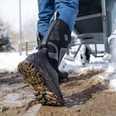 Men's Apex Pro Vibram Arctic Grip All-Terrain Traction APMT000