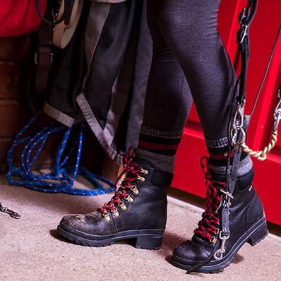muck steel toe boots womens