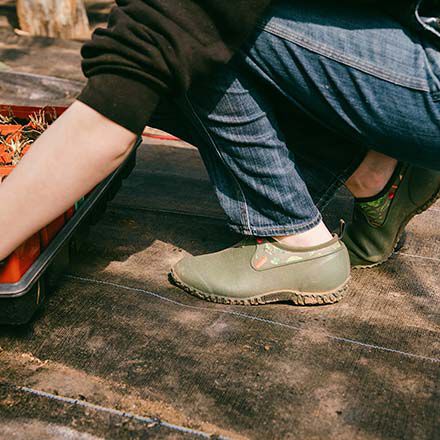 Womens low muck boots hotsell